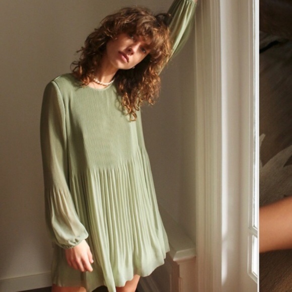 NWOT Wilfred Daydreamer Mini Dress in Sage Frost - Picture 1 of 3